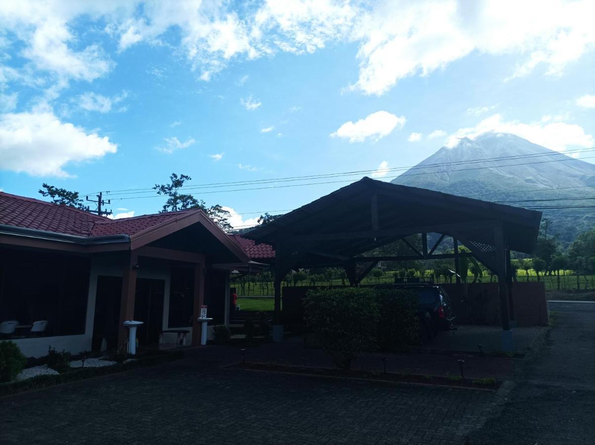Hotel & Hot Springs Sueno Dorado La Fortuna Exterior photo